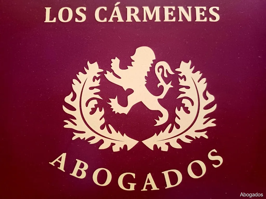 Los Cármenes Abogados, Administración de fincas.