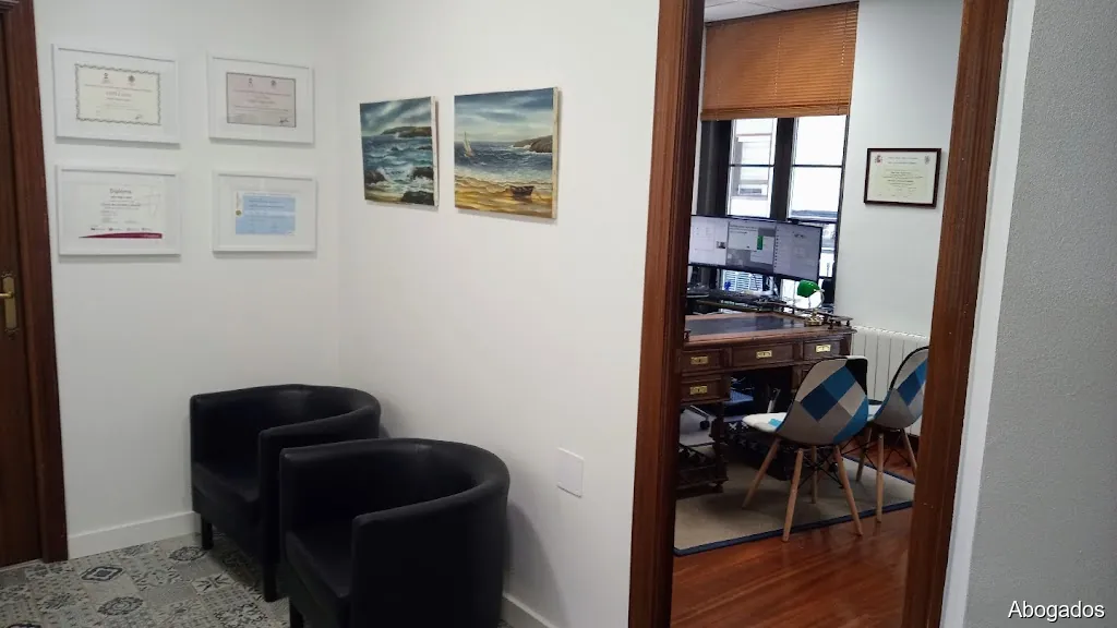 Julio Negro López Abogado