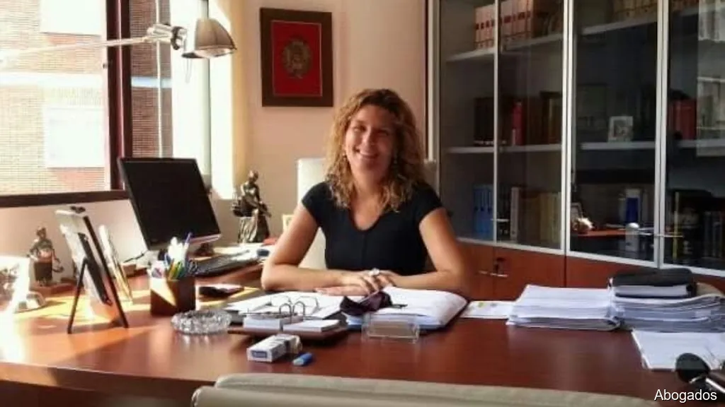 Abogada Emilia Esteban